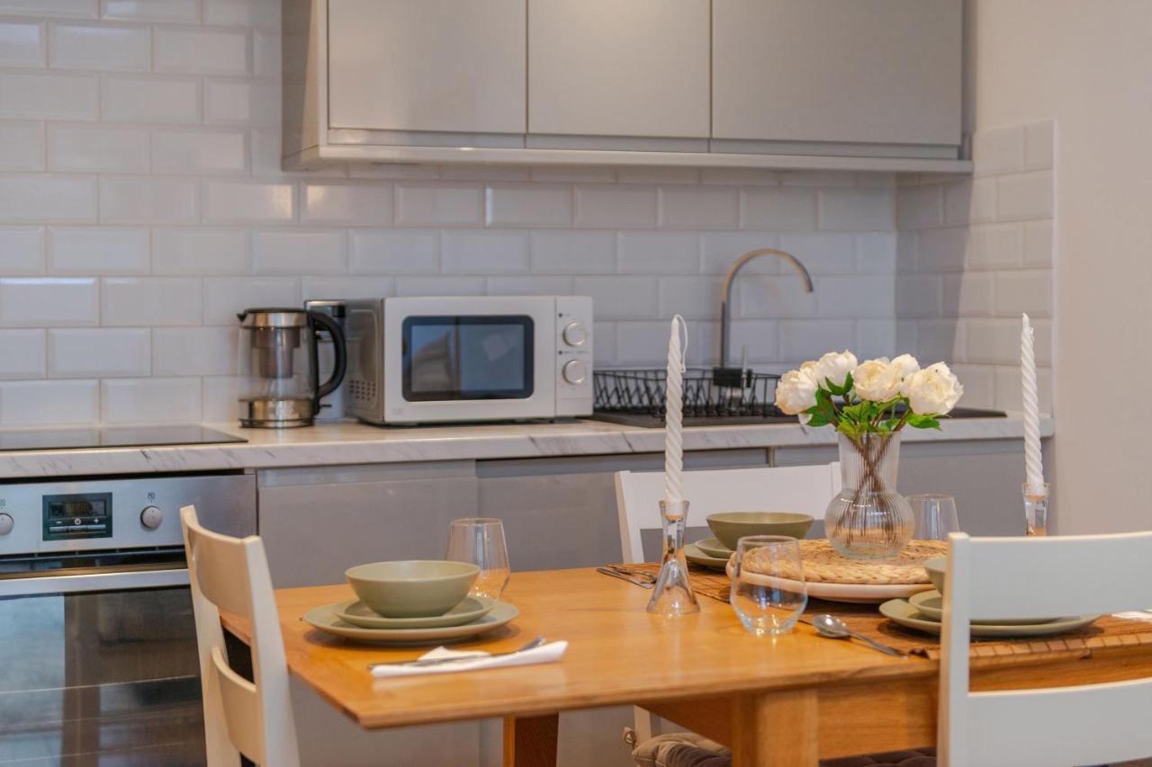 Three-Bedroom Bliss In London Town Exteriör bild